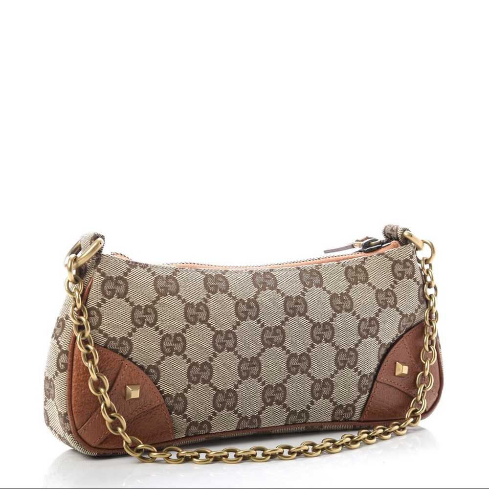 ✨ VINTAGE GUCCI MONOGRAM PURSE ✨
